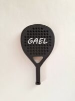Porte-clés en forme de raquette de padel couleur noir avec prénom GAEL en blanc
